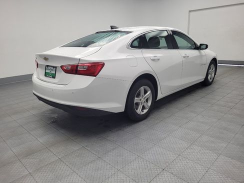 Used 2025 Chevrolet Malibu LS FWD image 9