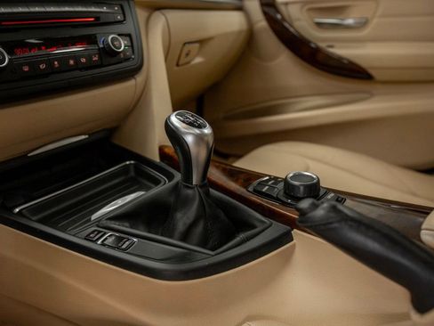 Used 2014 BMW 328i Sedan image 25