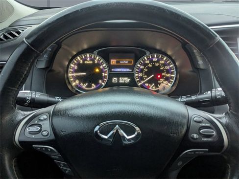 Used 2018 INFINITI QX60 FWD w/ Deluxe Technology Package image 30