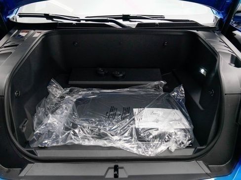 New 2025 Chevrolet Silverado EV LT image 11