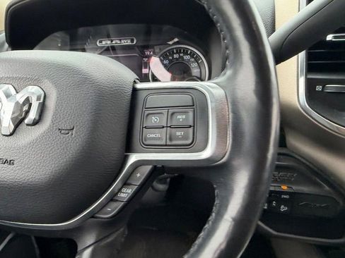 Used 2019 RAM 2500 Laramie AWD/4WD image 11