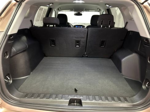 Used 2018 GMC Terrain SLE w/ Driver Convenience Package image 21