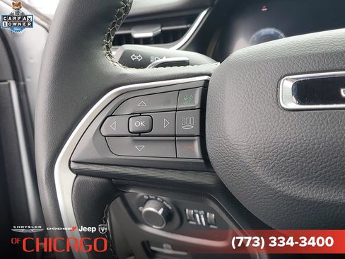 Used 2024 Jeep Grand Cherokee Altitude AWD/4WD image 26