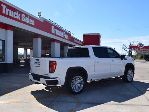 Used 2023 GMC Sierra 1500 Elevation w/ Elevation Premium Package image 4