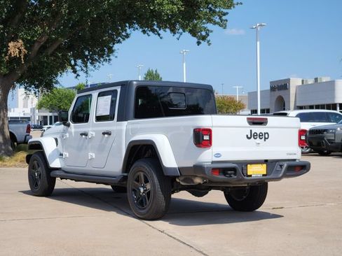 Certified 2020 Jeep Gladiator Sport w/ Quick Order Package 24S AWD/4WD image 37