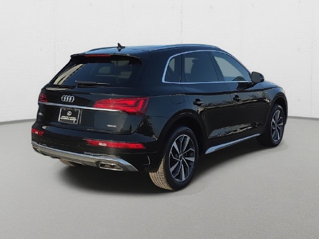 Used 2023 Audi Q5 2.0T Premium w/ Convenience Package AWD/4WD image 5