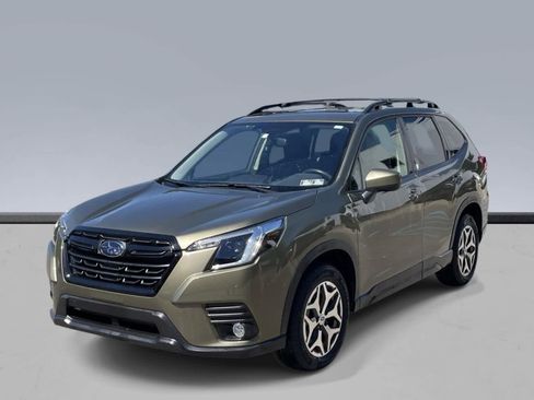 Certified 2023 Subaru Forester Premium AWD/4WD image 1