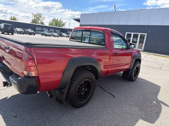Used 2012 Toyota Tacoma 4x4 Regular Cab image 5