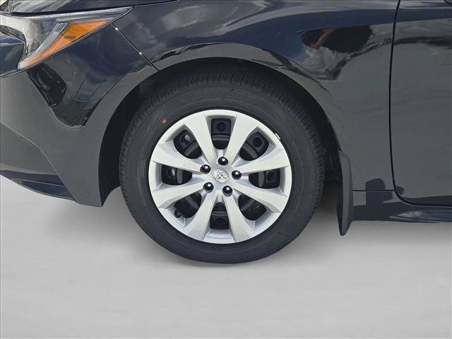 New 2026 Toyota Corolla LE FWD image 10
