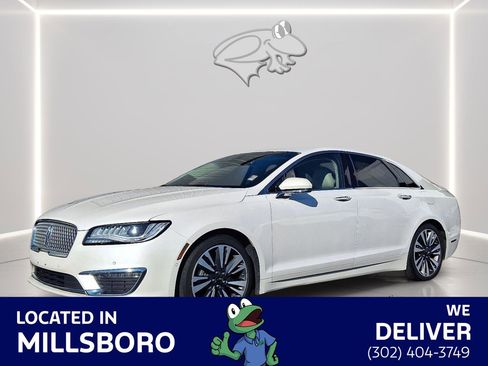 Used 2019 Lincoln MKZ Reserve image 1