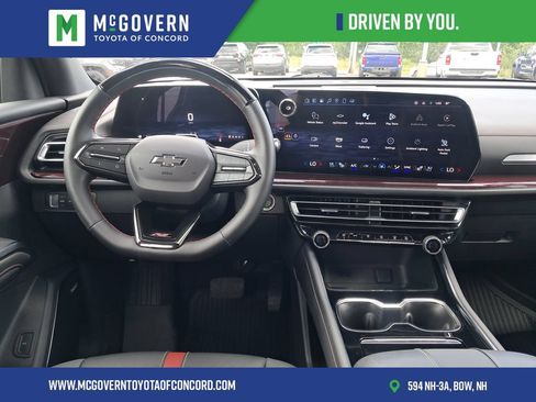Used 2024 Chevrolet Traverse RS AWD/4WD image 28