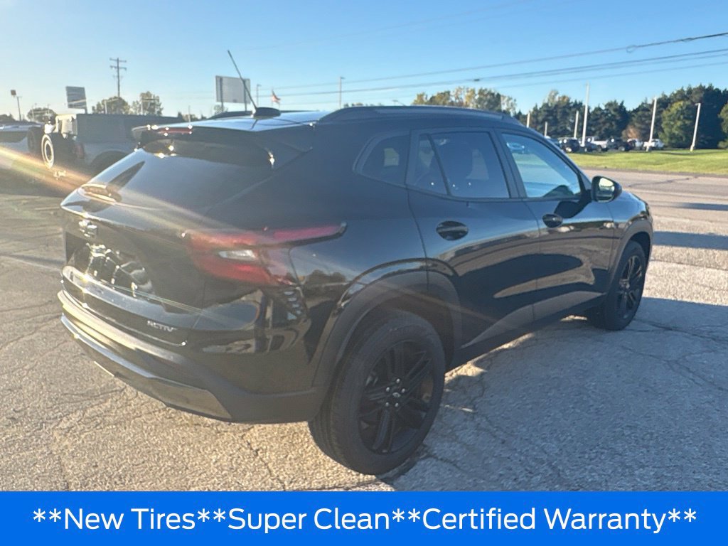 Used 2024 Chevrolet Trax ACTIV FWD image 29