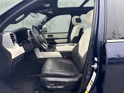 Used 2023 Toyota Sequoia Capstone AWD/4WD image 5