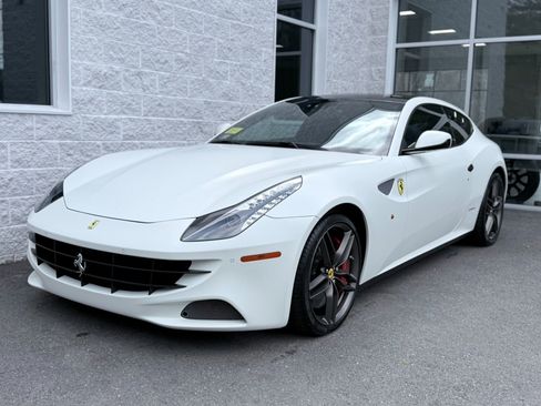 Used 2012 Ferrari FF image 4