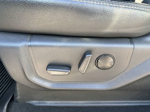 Used 2022 Ford F450 Lariat w/ Lariat Ultimate Package image 19