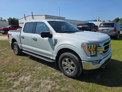 Used 2021 Ford F150 XLT w/ Equipment Group 302A High AWD/4WD image 11