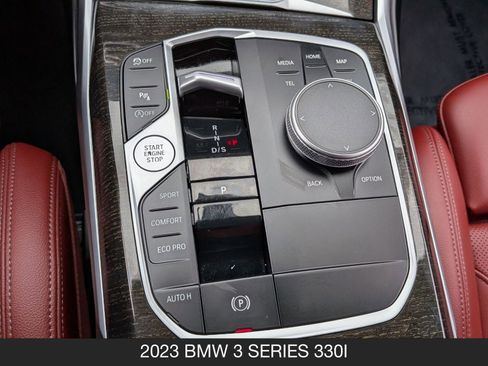 Used 2023 BMW 330i Sedan w/ Convenience Package image 17