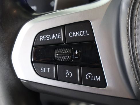 Used 2022 BMW X5 xDrive40i AWD/4WD image 47