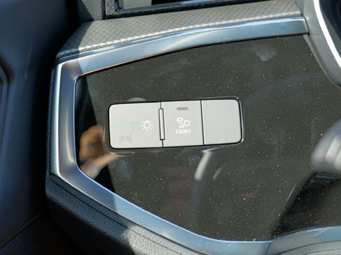 New 2025 Audi Q3 2.0T Premium Plus image 20