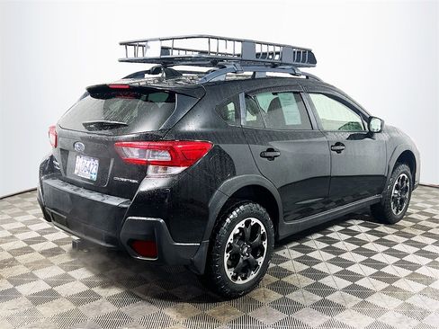 Used 2022 Subaru Crosstrek 2.0i Premium w/ Moonroof Package image 8