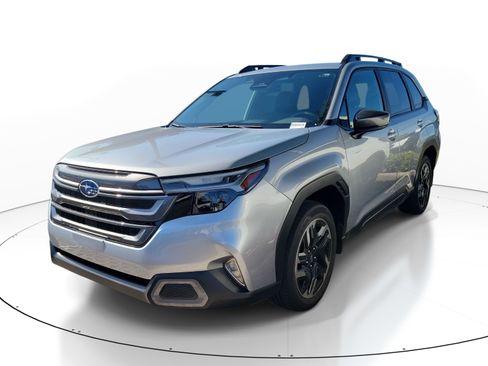 Used 2025 Subaru Forester Limited w/ Protection Package AWD/4WD image 3