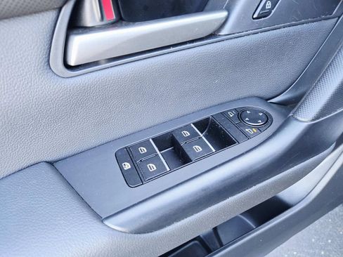 Used 2025 MAZDA CX-50 AWD 2.5 S w/ Premium Package image 38