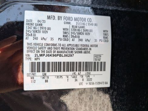 Used 2023 Lincoln Nautilus Reserve image 28