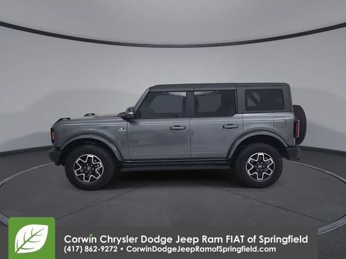 Used 2024 Ford Bronco Outer Banks AWD/4WD image 9