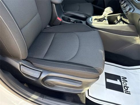 Used 2024 Kia Forte LXS image 19