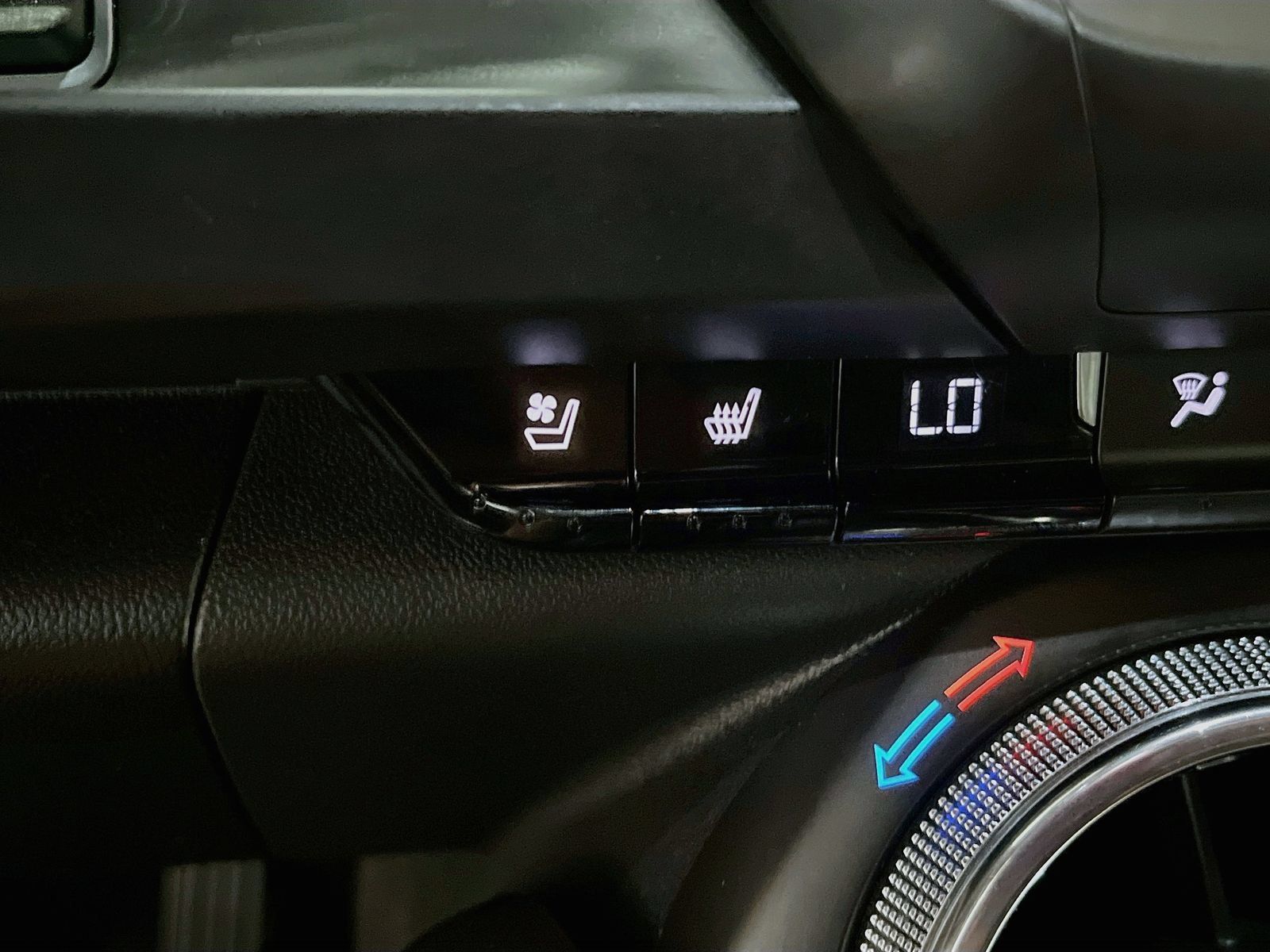 Used 2016 Chevrolet Camaro LT w/ RS Package RWD image 20