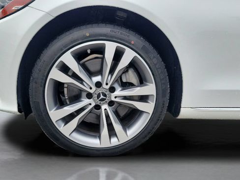 Used 2019 Mercedes-Benz C 300 4MATIC Sedan image 26