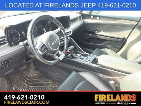 Used 2022 Kia K5 EX w/ EX Premium Package image 3