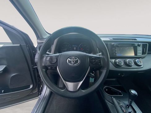 Used 2018 Toyota RAV4 LE w/ All Weather Liner Package AWD/4WD image 12