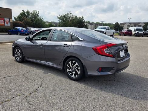 Used 2016 Honda Civic EX image 10