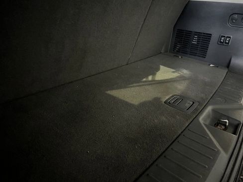 Used 2013 Nissan Armada Platinum image 6