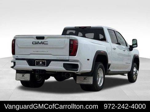 New 2026 GMC Sierra 3500 Denali Ultimate AWD/4WD image 3