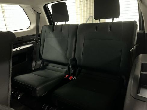Used 2024 Toyota 4Runner SR5 RWD image 23