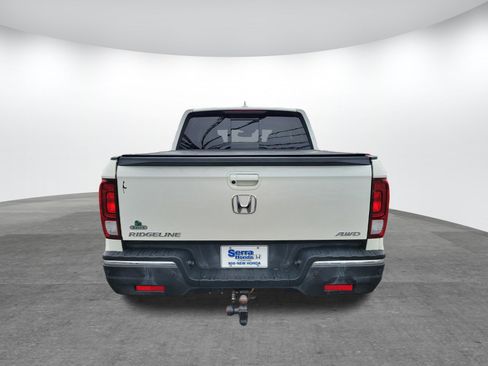 Used 2017 Honda Ridgeline RTL-E image 6