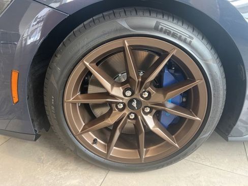 New 2025 Ford Mustang Dark Horse image 4