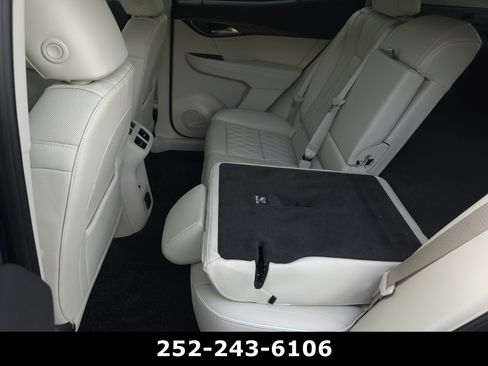 Used 2023 Buick Envision Avenir FWD image 31