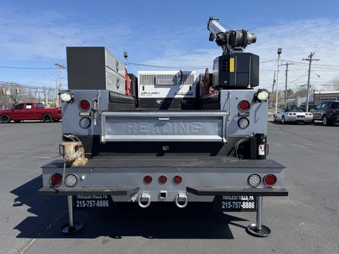 Used 2024 RAM 5500 Tradesman w/ Chrome Appearance Group image 12