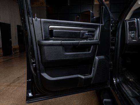 Used 2017 RAM 1500 Sport image 36