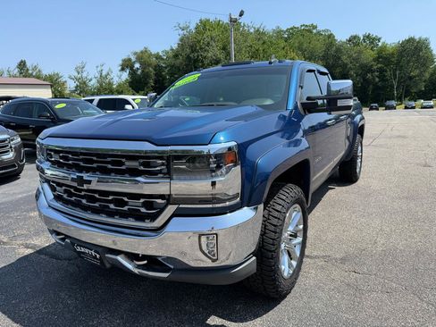 Used 2016 Chevrolet Silverado 1500 LTZ w/ LTZ Plus Package AWD/4WD image 2