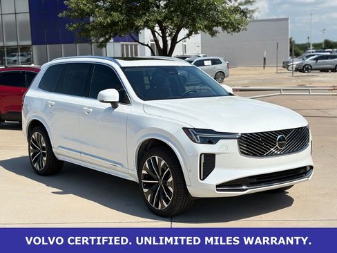 Certified 2025 Volvo XC90 B6 Plus AWD/4WD image 5