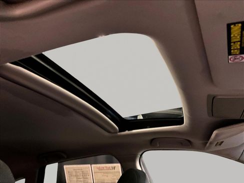Used 2010 Honda Crosstour EX image 27