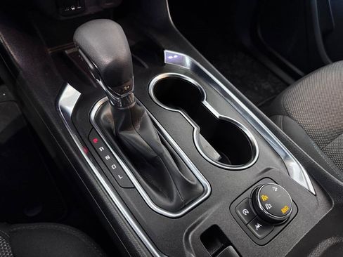 Certified 2023 Chevrolet Traverse LT image 25