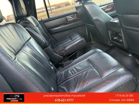 Used 2016 Lincoln Navigator L Select image 24