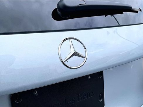 Used 2026 Mercedes-Benz GLB 250 4MATIC image 28