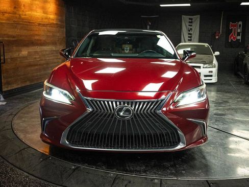 Used 2019 Lexus ES 350 FWD image 4