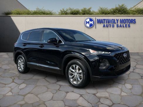 Used 2019 Hyundai Santa Fe SE image 1